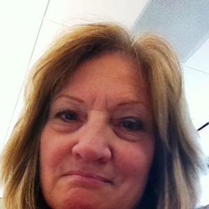 Meet your Posher, Sharon